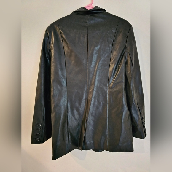 Z SUPPLY • Black Vegan Leather Jacket • Size XL - Picture 2 of 6